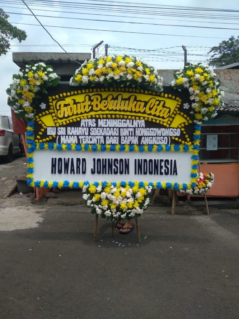 Toko Bunga di sekitar Rumah Duka Husada